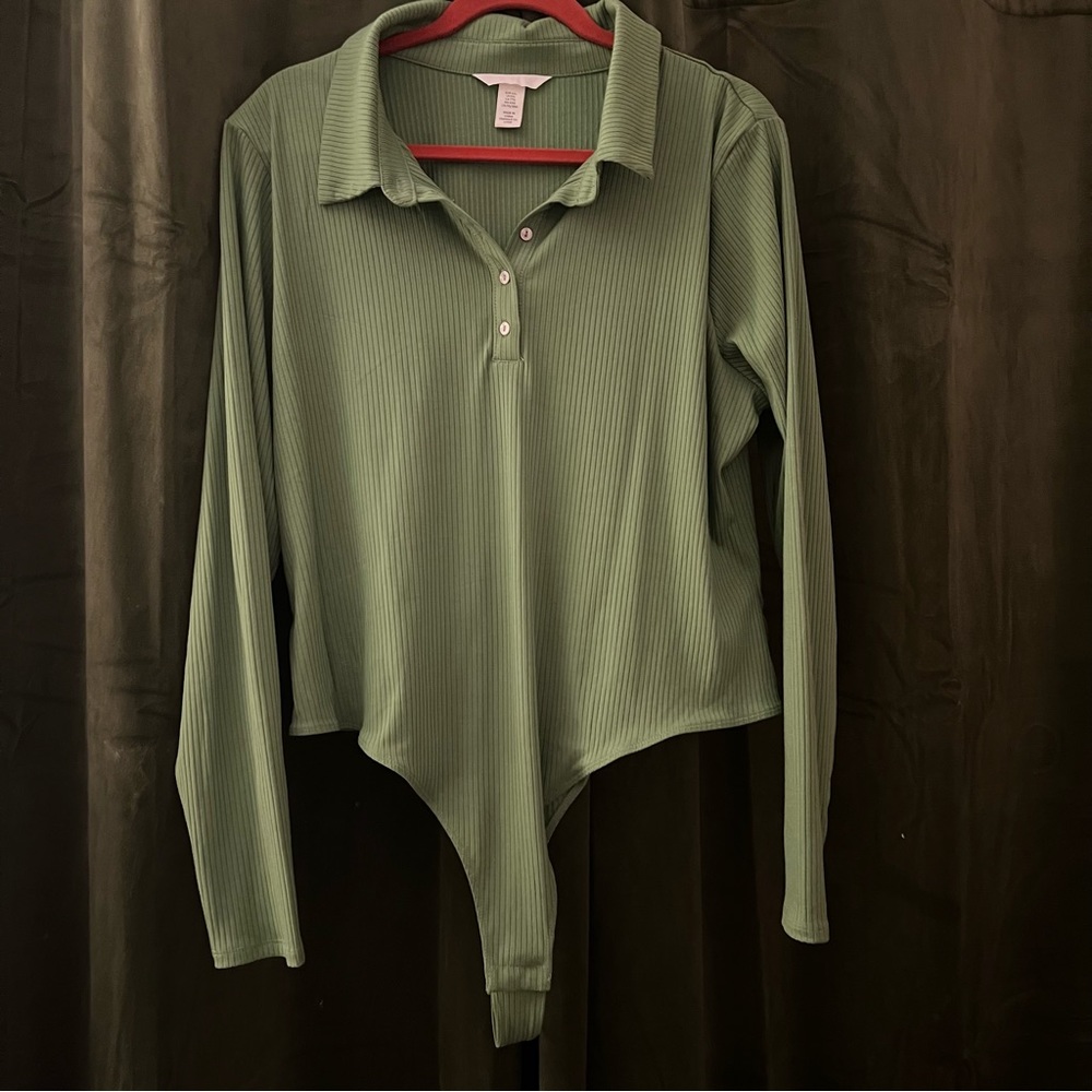 NWOT H&M Green Ribbed Long Sleeve Bodysuit Size XXL